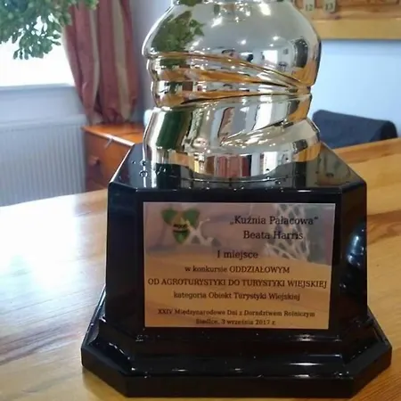 Kuznia Palacowa Bed & Breakfast Korczew